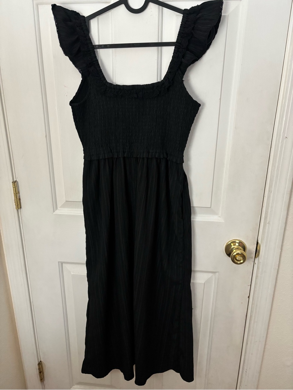 American Eagle Outfitters Black Ruffled Strap Midi Dress - Picture 2 of 3
